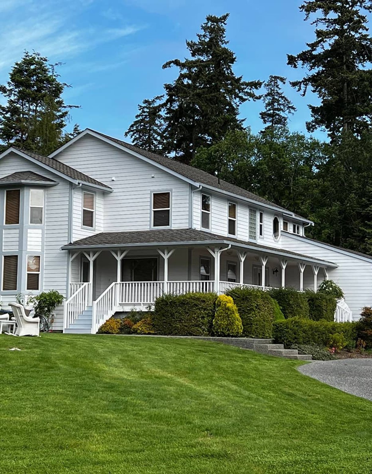 exterior home repaint Oak Harbor